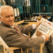 Inspector Morse reads the Oxford Mail