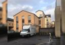 Picture of a prison van outside of Oxford Magistrates' Court by Fran Way